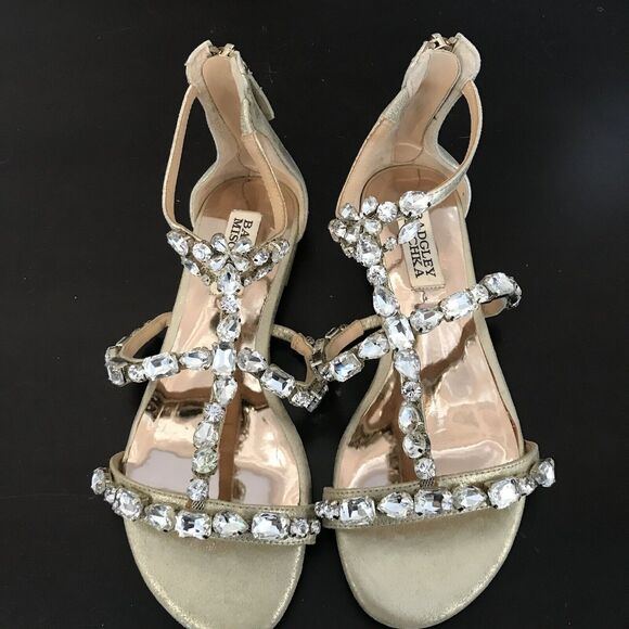Badgley Mischka Gold Metallic Leather Crystal Jeweled Flat Sandal Shoes Women 5